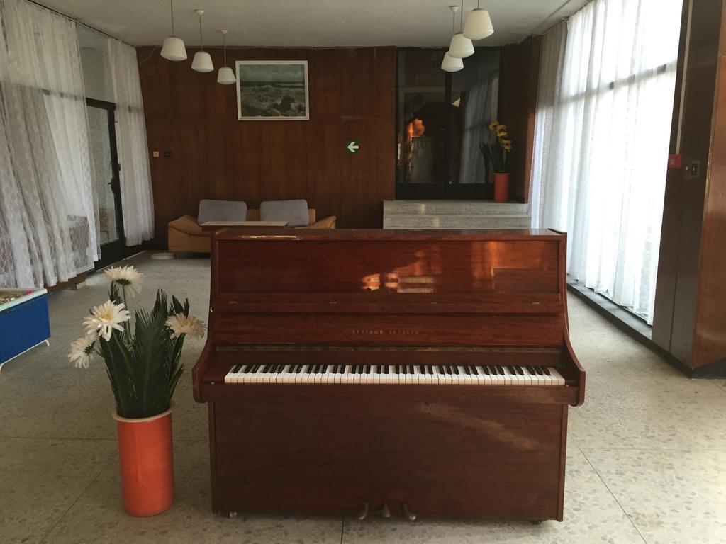 Hotel Tango Altın Kumlar Dış mekan fotoğraf