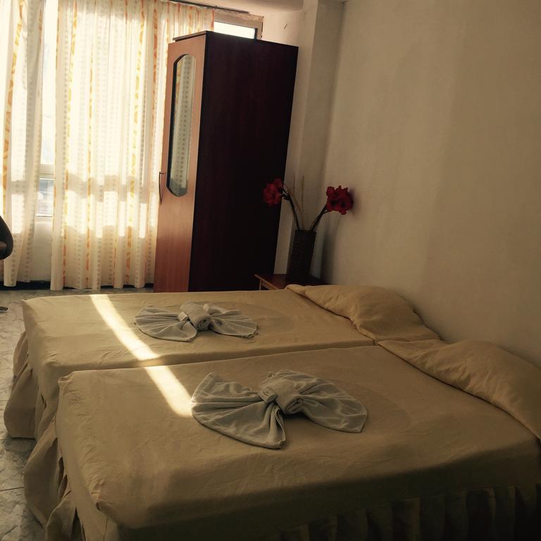 Hotel Tango Altın Kumlar Dış mekan fotoğraf